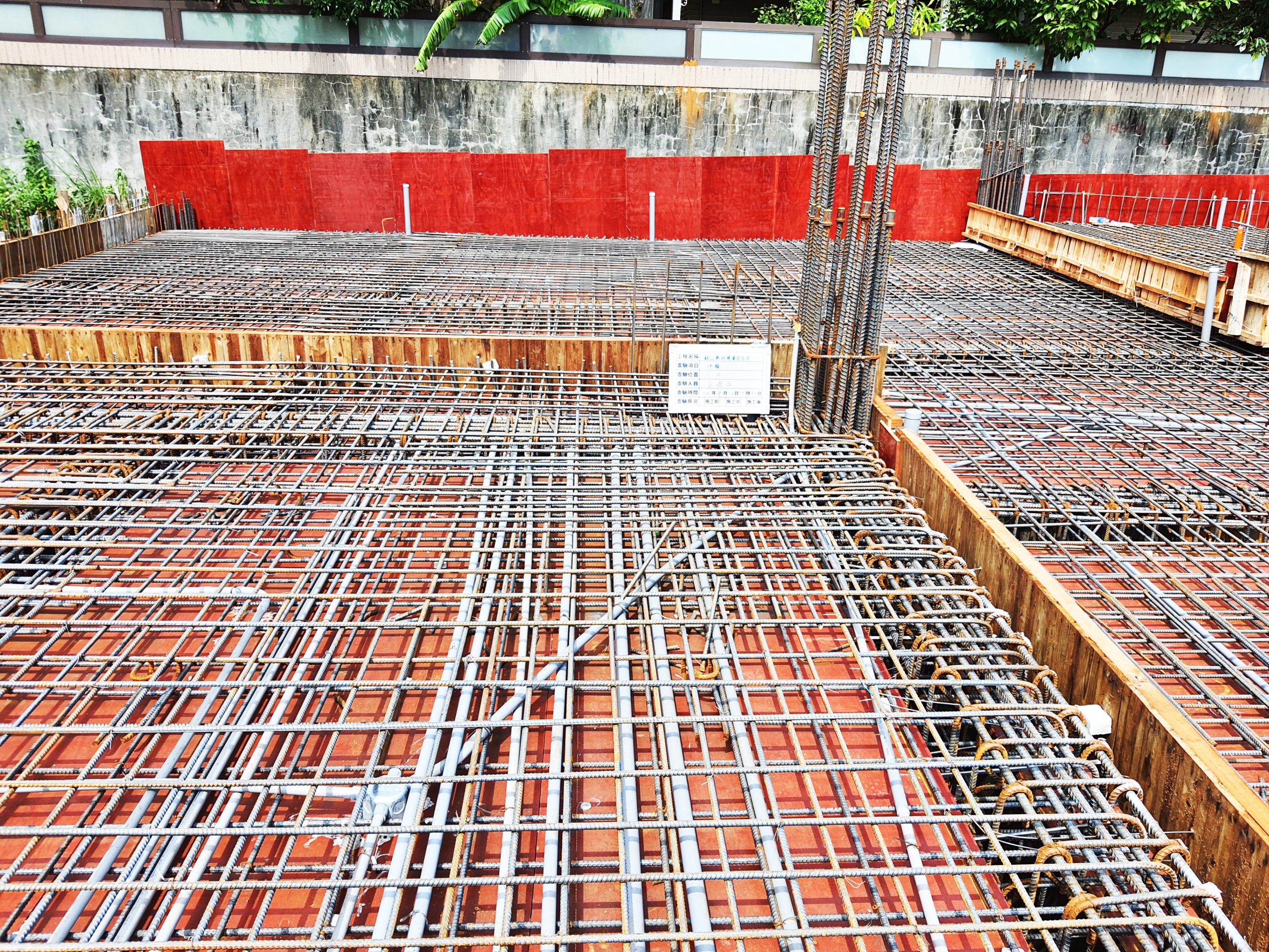樓板工程-鋼筋綁紥及水電配管